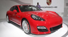 2011 LA Auto Show: Porsche Panamera GTS Revealed