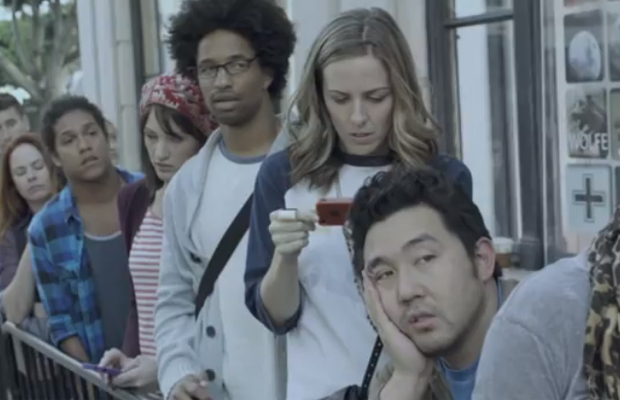 Samsung Galaxy Note Super Bowl ad disses the iPhone...again!
