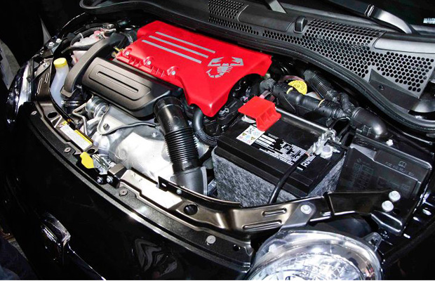 Fiat 500 Abarth Engine