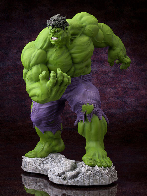 ARTFX Collectible Hulk Figure Full size