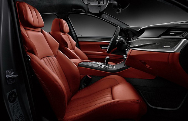 BMW M5 Nighthawk Special interior