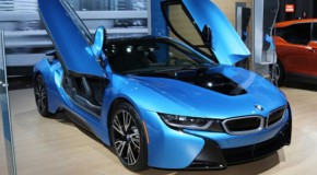 2014 NY Auto Show: BMW i8 Hybrid Supercar Preview (Video)